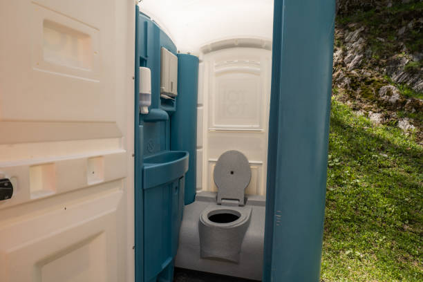 Best Sanitation services for porta potties  in Glade Spring, VA